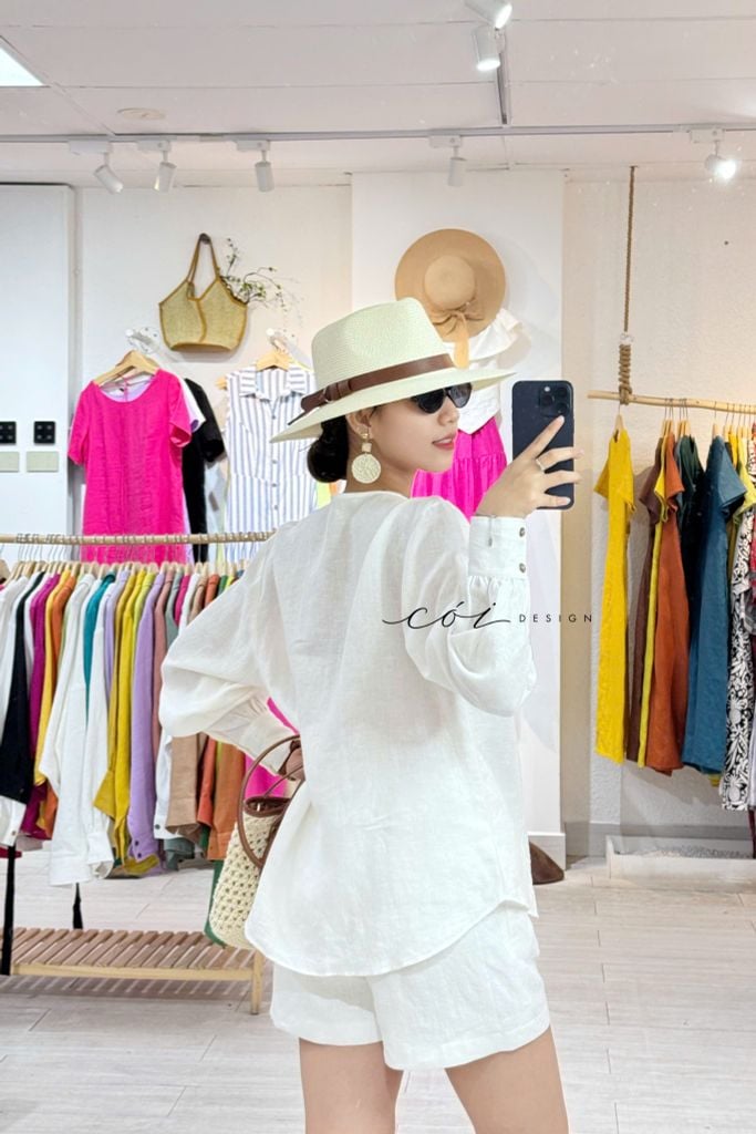 Áo cổ tròn tay dài xếp ly linen tưng premium Cói Design