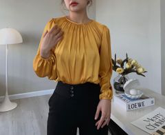 Áo lụa cổ nhún tay phồng Cói Design