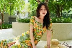 Đầm nhún ngực xẻ tà linen hàn Cói Design