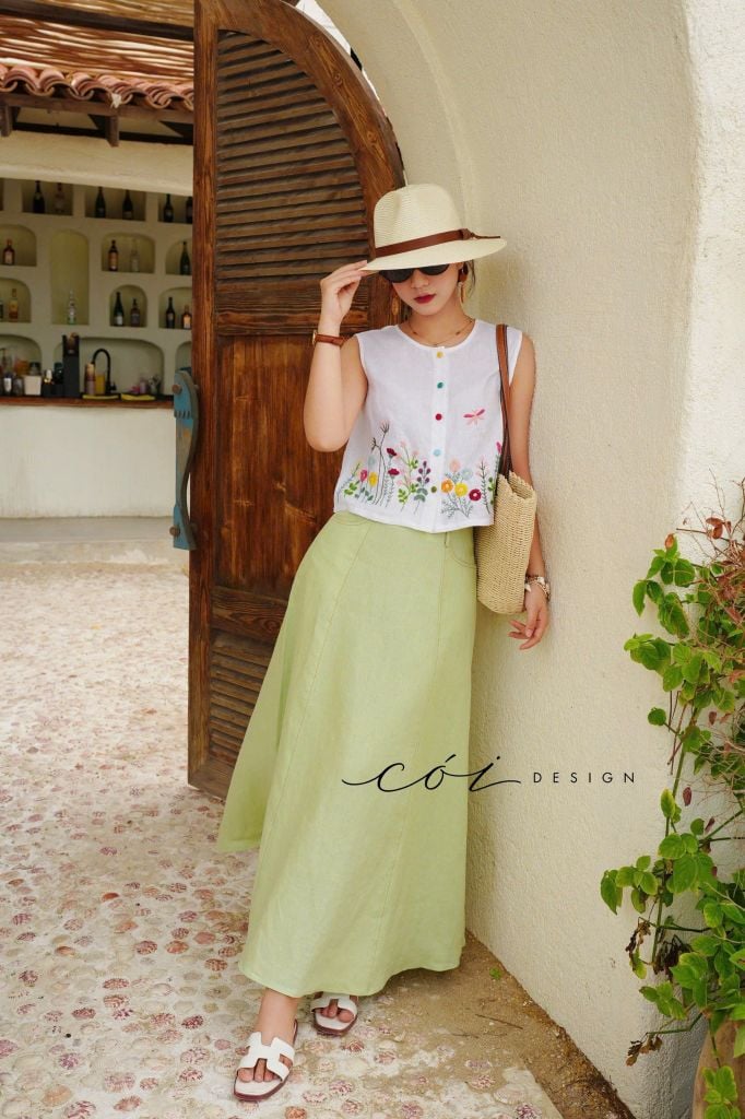 Áo sát nách nút bọc Thêu hoa Linen tưng premium Cói Design