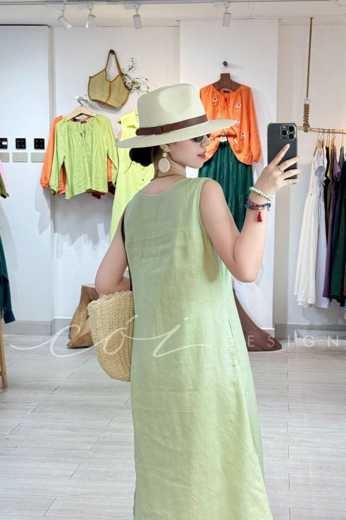 Đầm xẻ tà nút bọc màu Linen tưng Cói Design