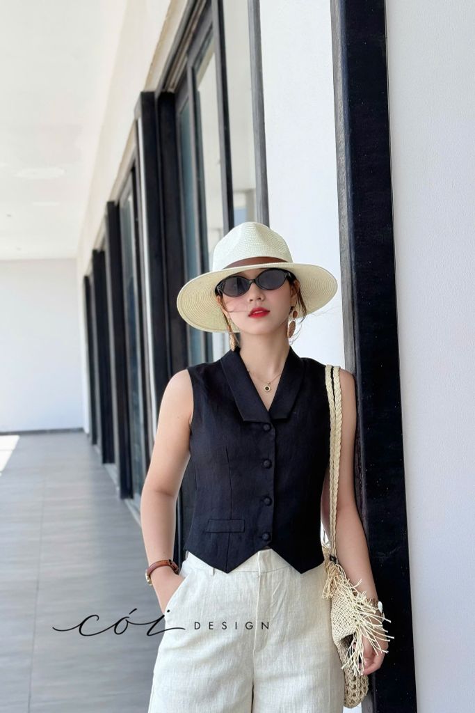 Áo gile cổ cánh én Linen tưng premium Cói Design