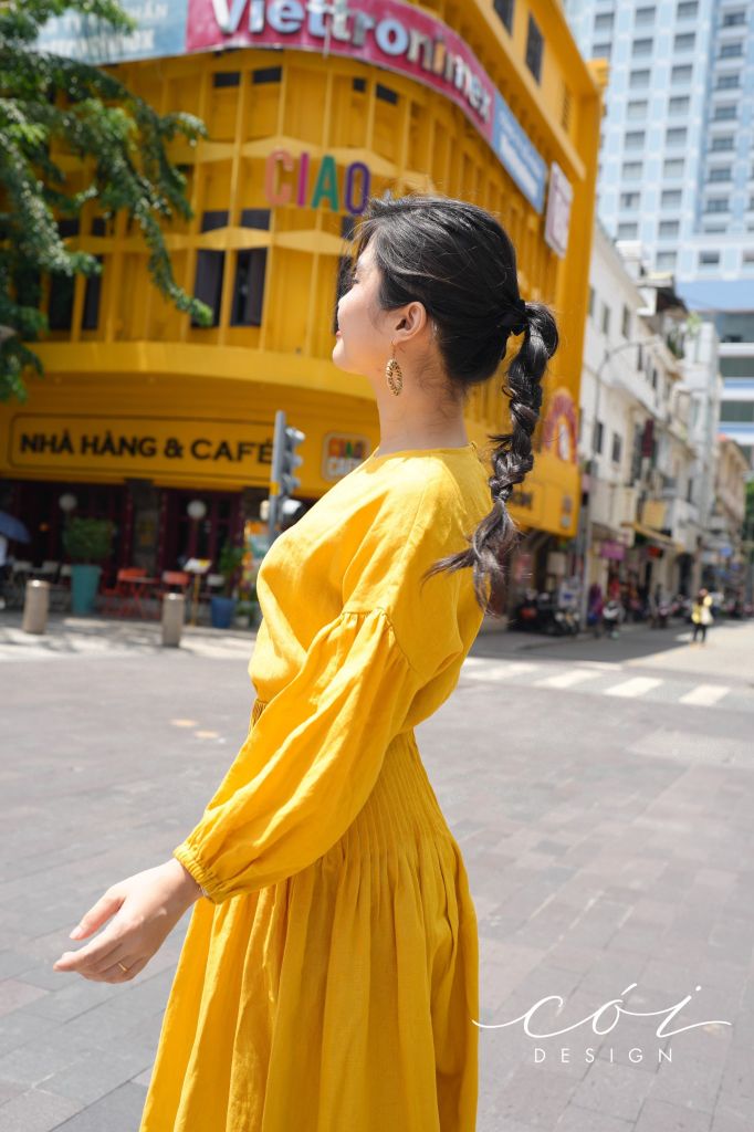 Áo tay phồng hàng nút bọc lưng linen tưng Cói Design
