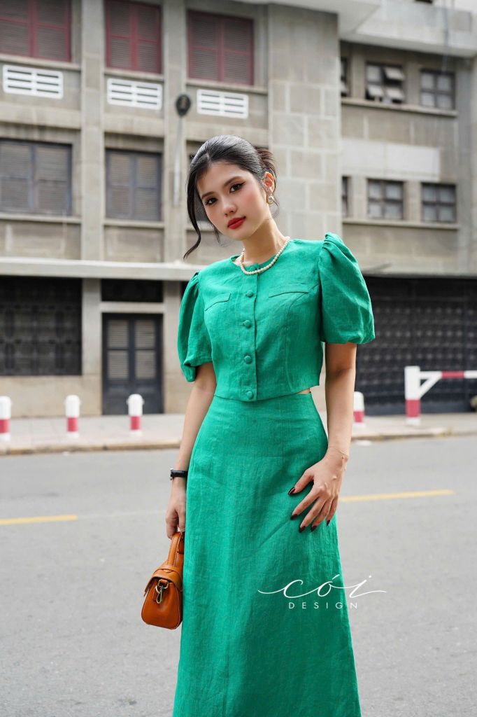 Set chân váy croptop nút bọc Linen tưng premium Cói Design