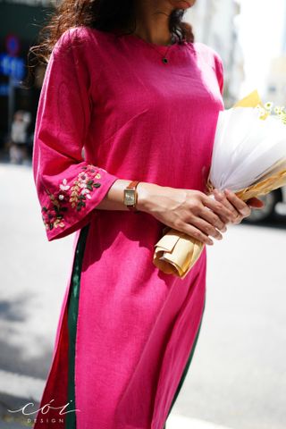 Set áo dài thêu tay Song Hoa Linen kèm quần suông Cói Design