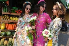Áo Dài Sắc Xuân Bên Thềm Cói Design