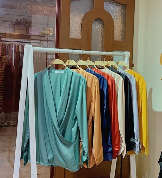 Áo sơ mi lụa đắp chéo Cói Design