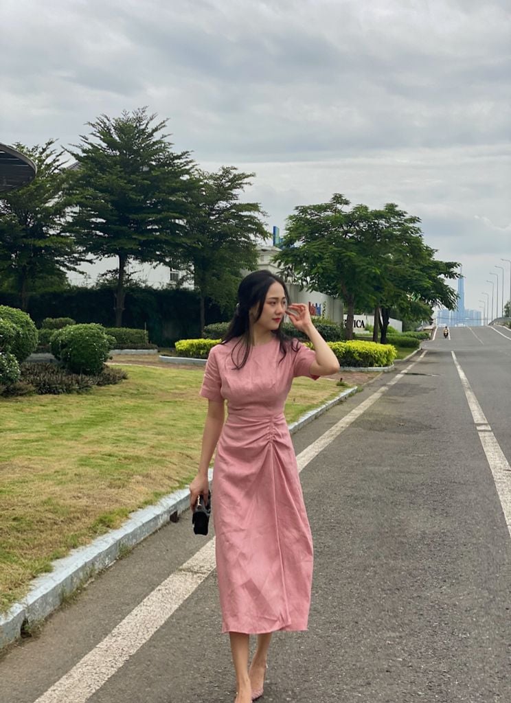 Đầm linen rút eo Cói Design