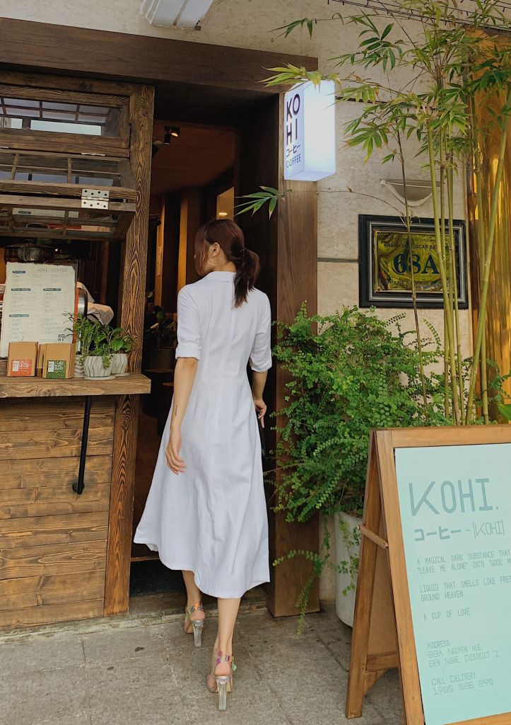 Đầm sơ mi xoắn eo linen Cói Design