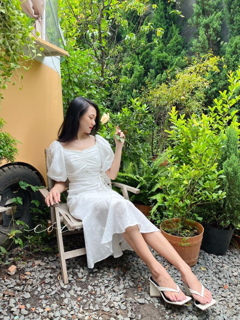 Đầm linen nhún ngực rút dây Cói Design