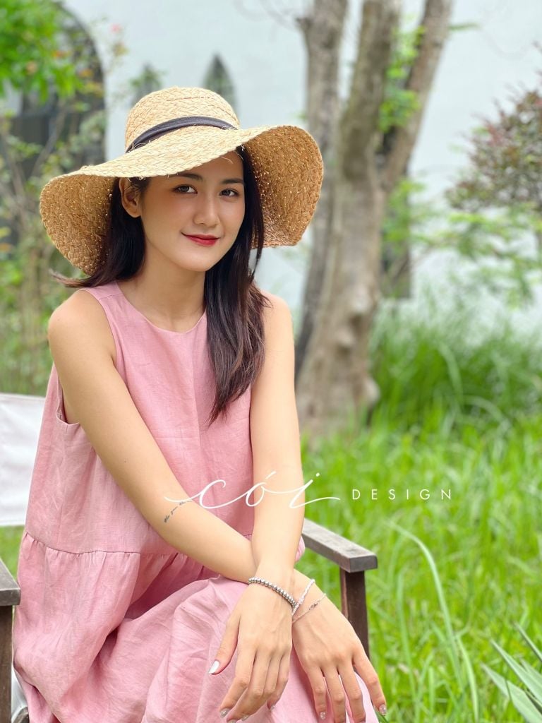 Đầm sát nách trơn tầng Linen tưng premium Cói Design