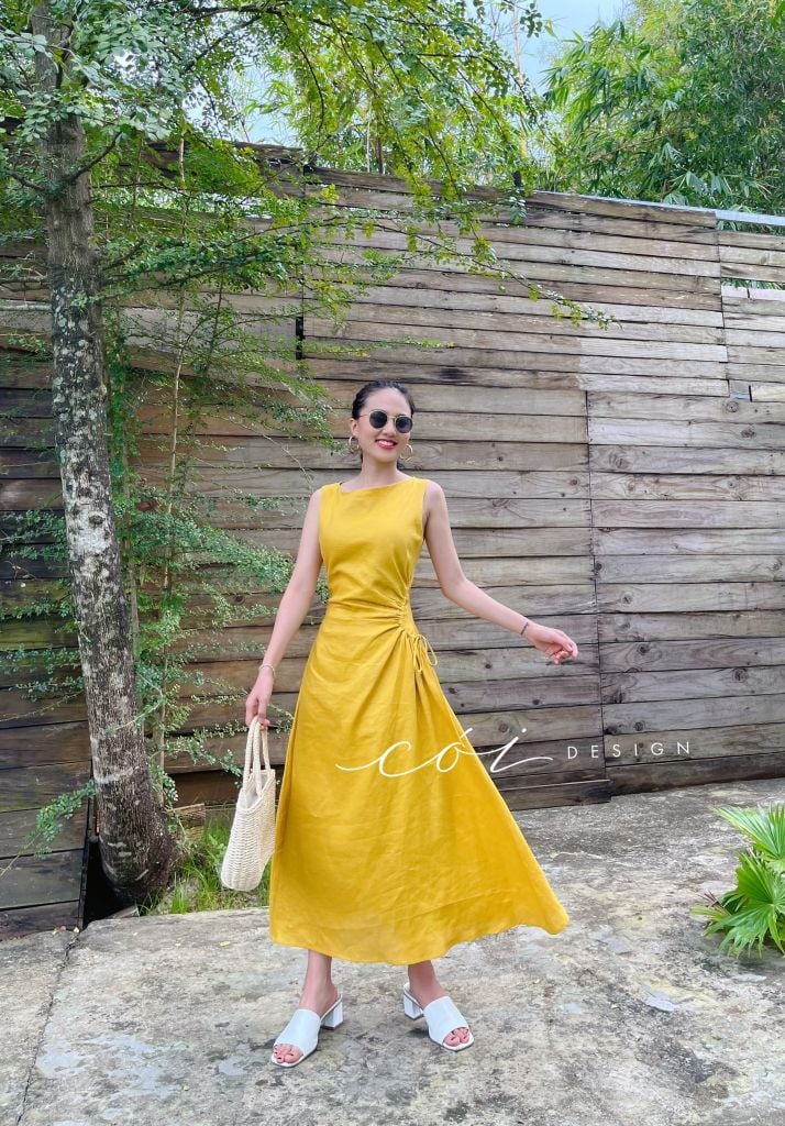 Đầm linen rút túi sát nách Cói Design