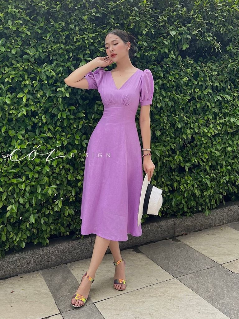 Đầm cổ tim linen Cói Design