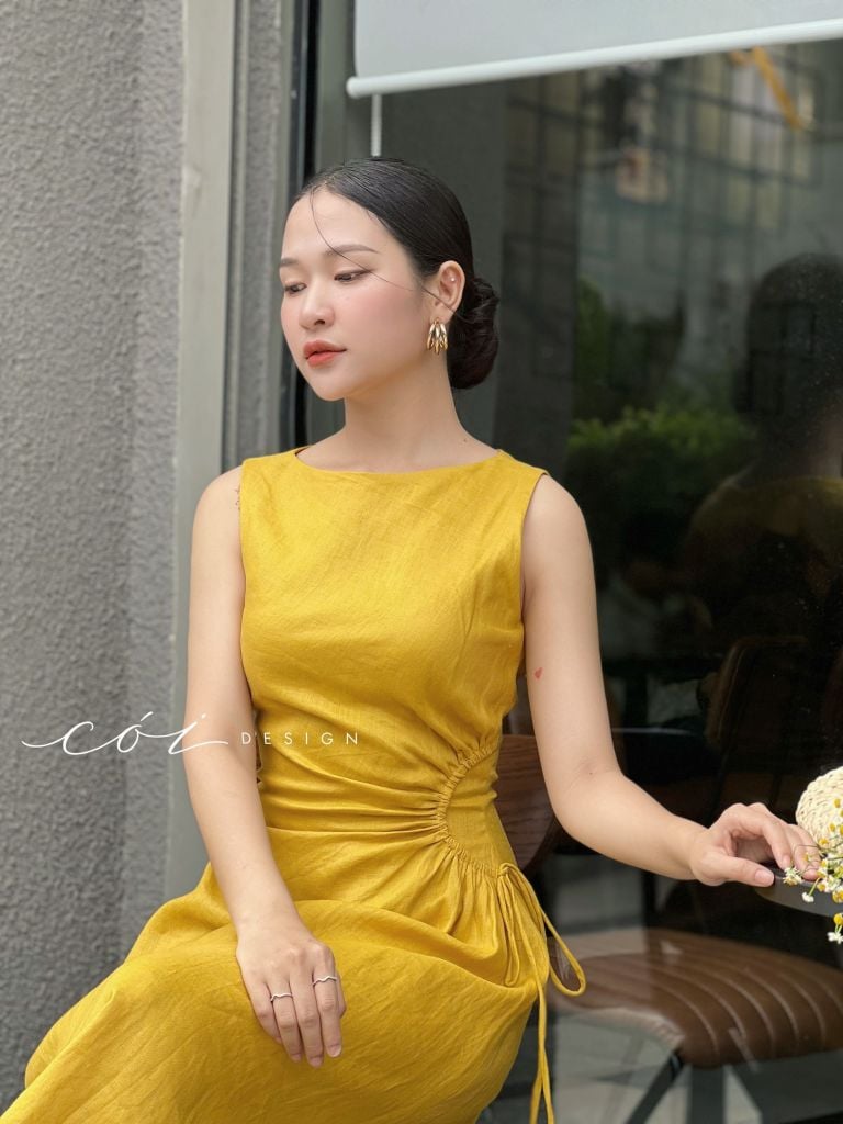 Đầm linen rút túi sát nách Cói Design