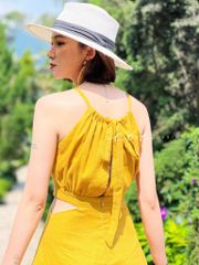 Đầm yếm khoét eo Linen tưng premium Cói Design