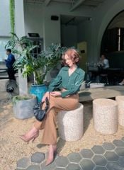 Áo lụa cổ tim tay phồng nút bọc Cói Design