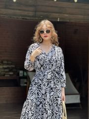 Đầm nút bọc cổ V Linen Cói Design