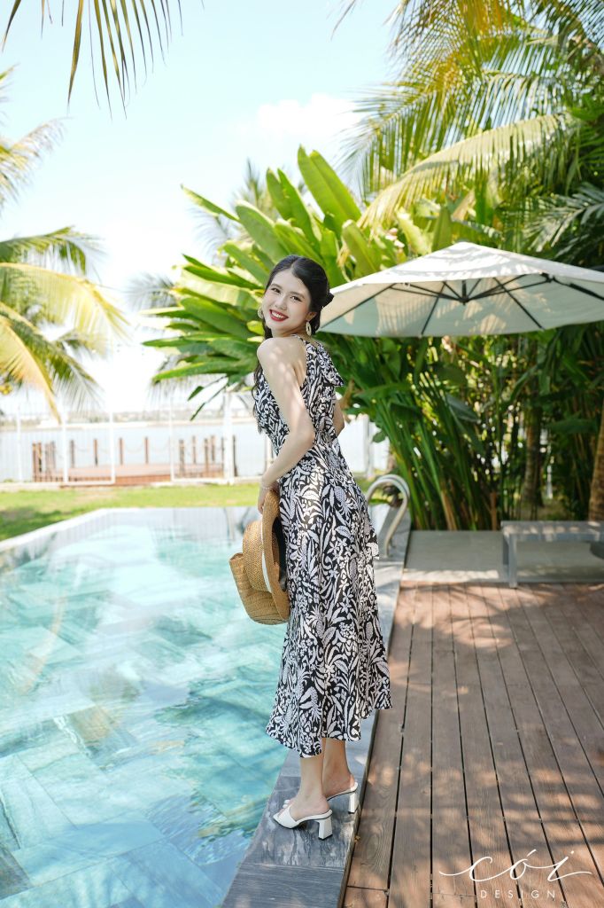 Đầm yếm khoét eo Linen tưng premium Cói Design