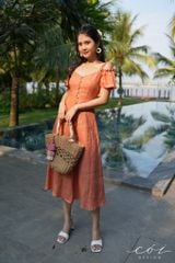 Đầm nút bọc bẹt vai Linen tưng premium Cói Design