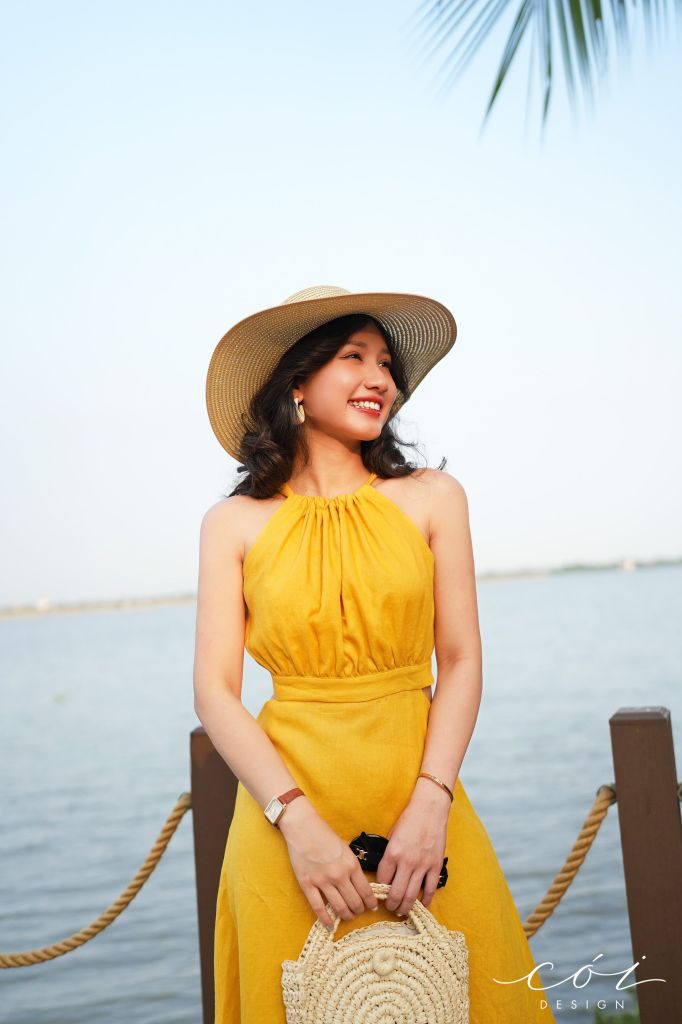 Đầm yếm khoét eo Linen tưng premium Cói Design