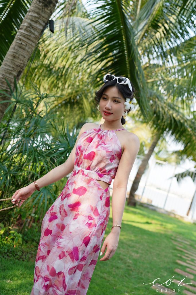 Đầm yếm khoét eo linen tơ Premium Cói Design