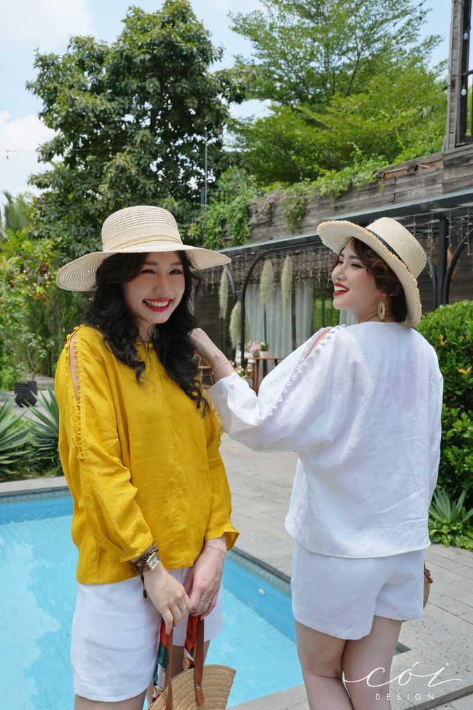 Áo nút bọc xẻ vai linen tưng premium Cói Design