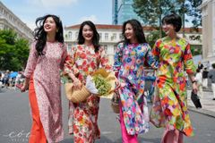 Set Áo Dài Sắc Xuân kèm quần suông Cói Design