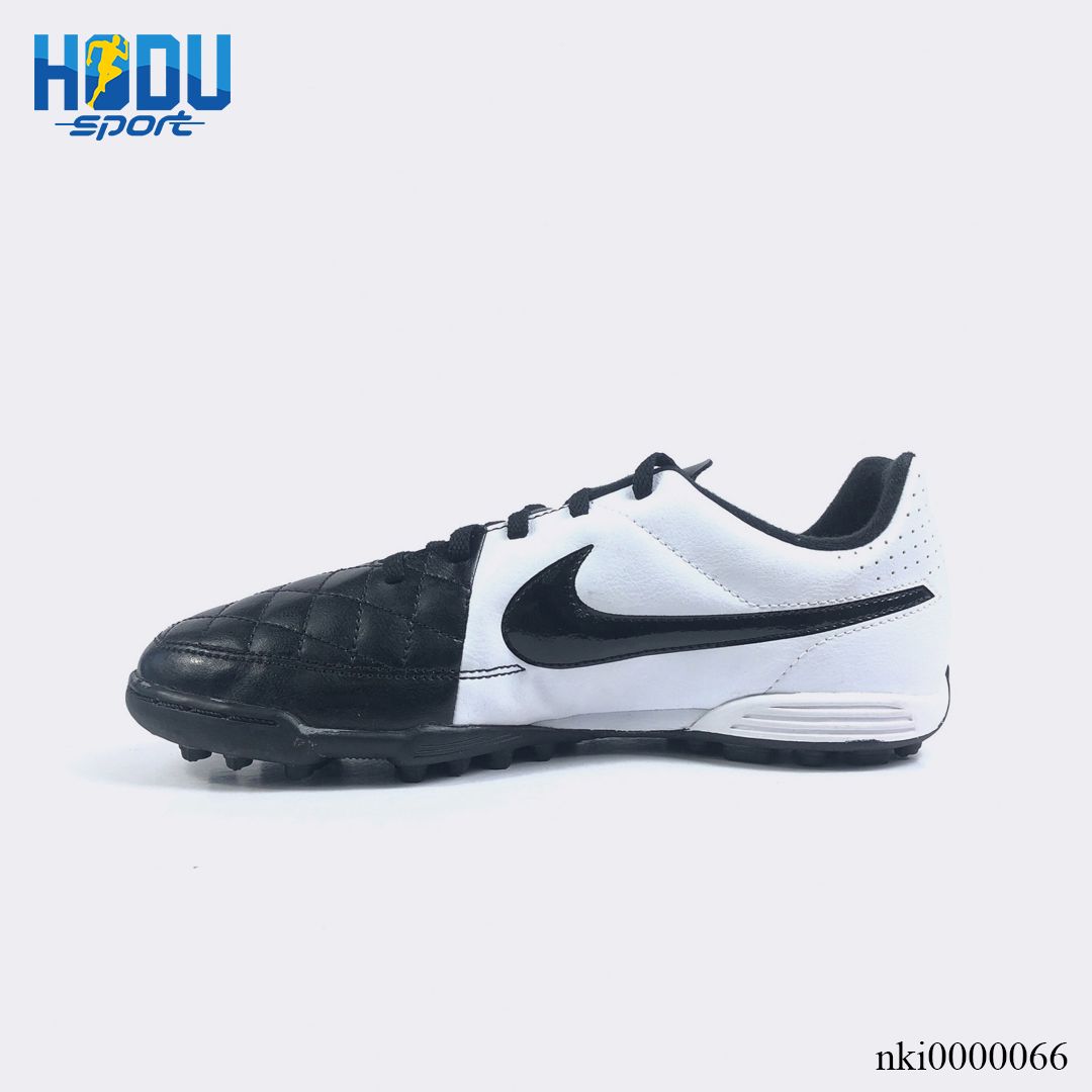 Giày Bóng Đá NIKE JR TIEMPO RIO II TR 631524-010 – HODU Sport - Thời trang  thể thao chính hãng