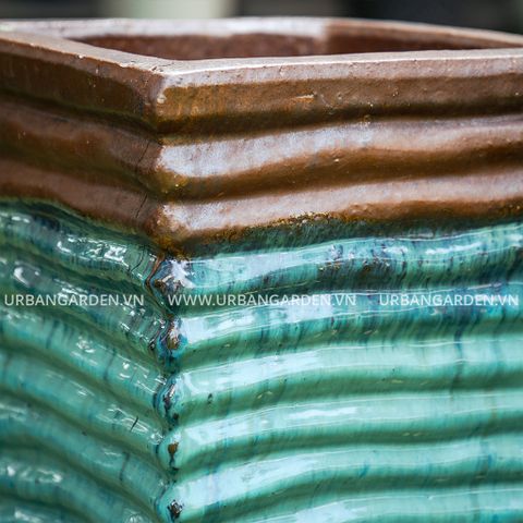 Chậu Cây Gốm Pyramid