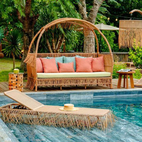 Giường Thư Giãn Cabana Tua Rua