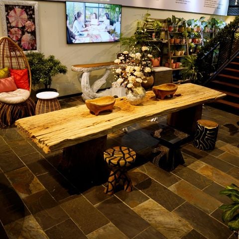  Bàn Ăn Chữ Nhật Gỗ Lũa Reborn Wood 17JX4 D358.5 