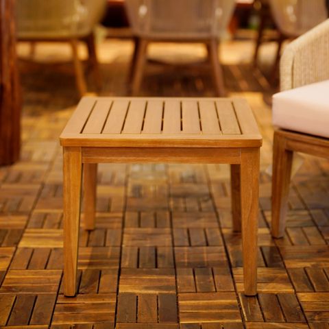 Bàn Bên Vuông Side Table Fanton