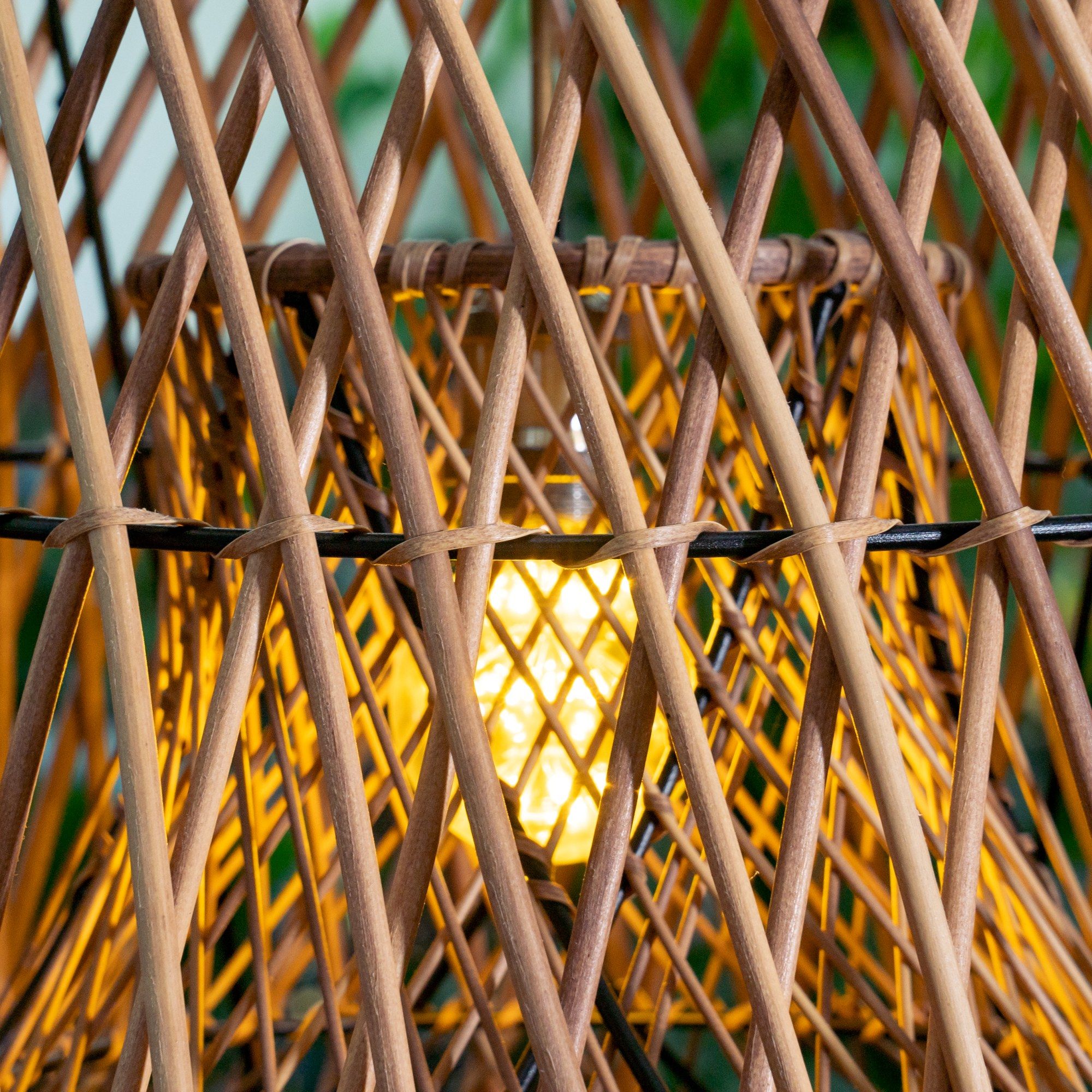  Đèn Treo Mây Nhựa Raylan 