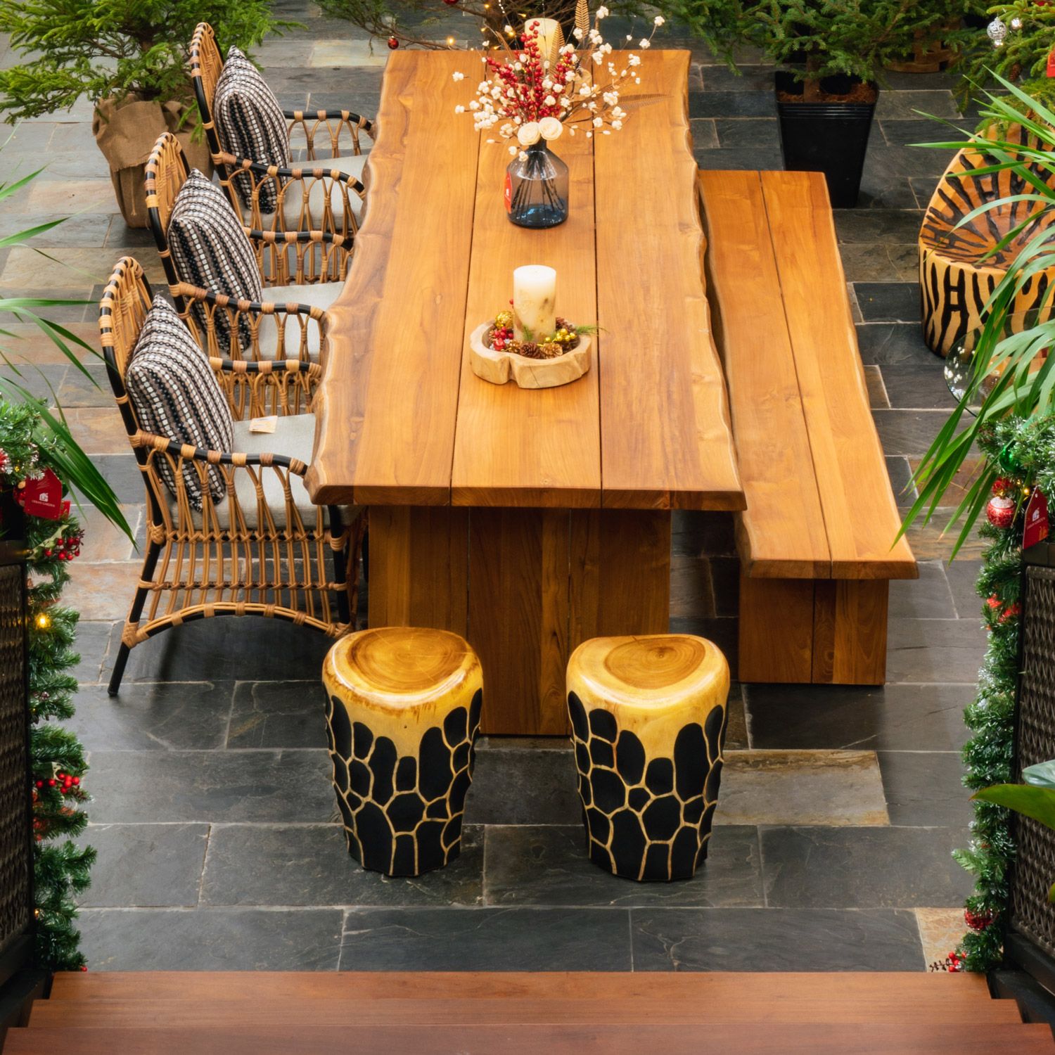  Đôn Gỗ Sandy - Đen 