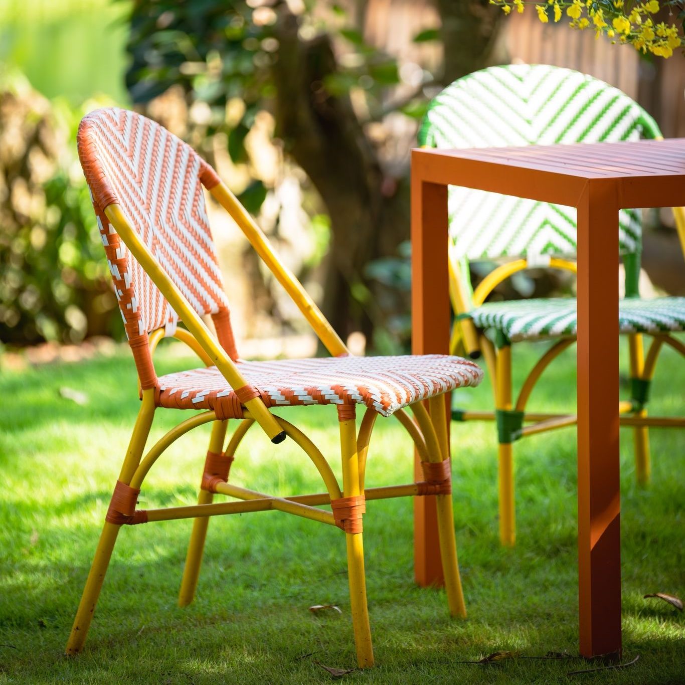  Ghế Ăn Mây Nhựa Bonsai 