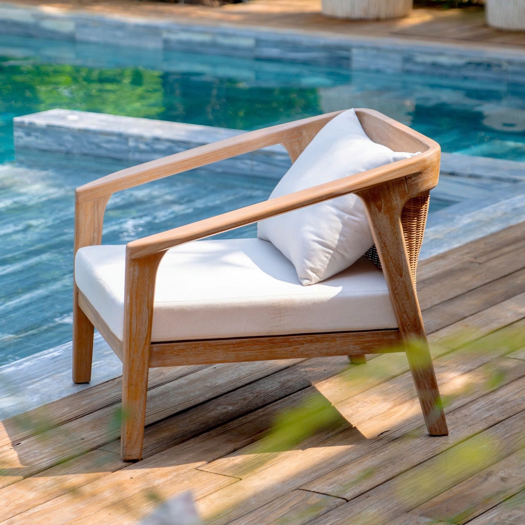  Ghế Thư Giãn Gỗ Mây Nhựa Fanton 