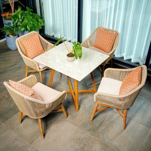 Bàn Ăn Đá Mathan