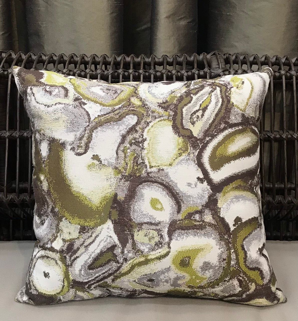  Gối LQID Milano Moss 