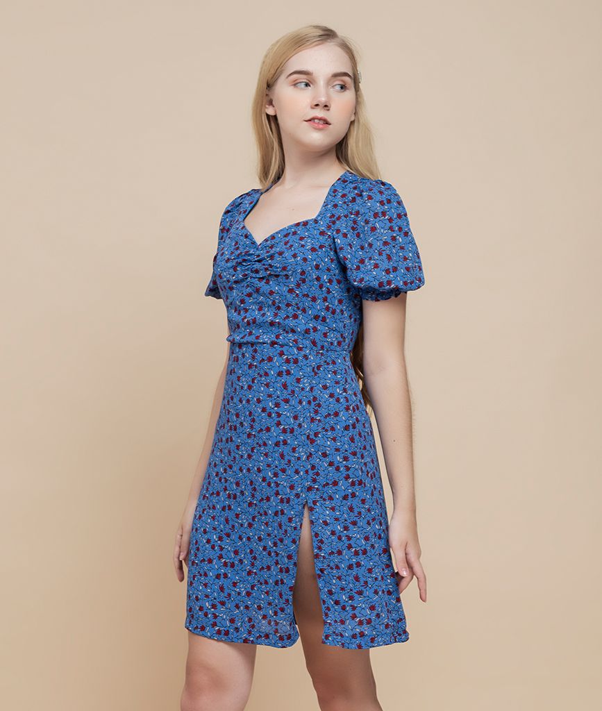  Đầm nữ Callia Sohee  nhúng ngực tay bồng 