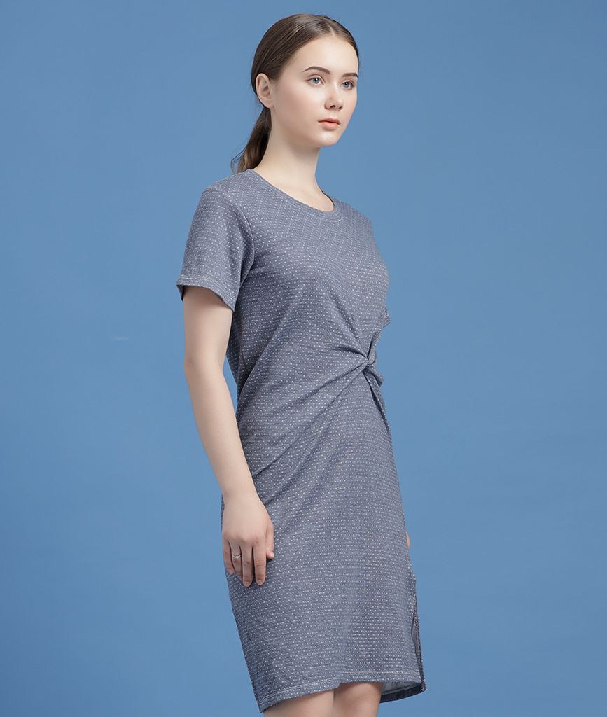  Đầm thun suông dài nữ Knoti Polka tay ngắn cổ tròn 