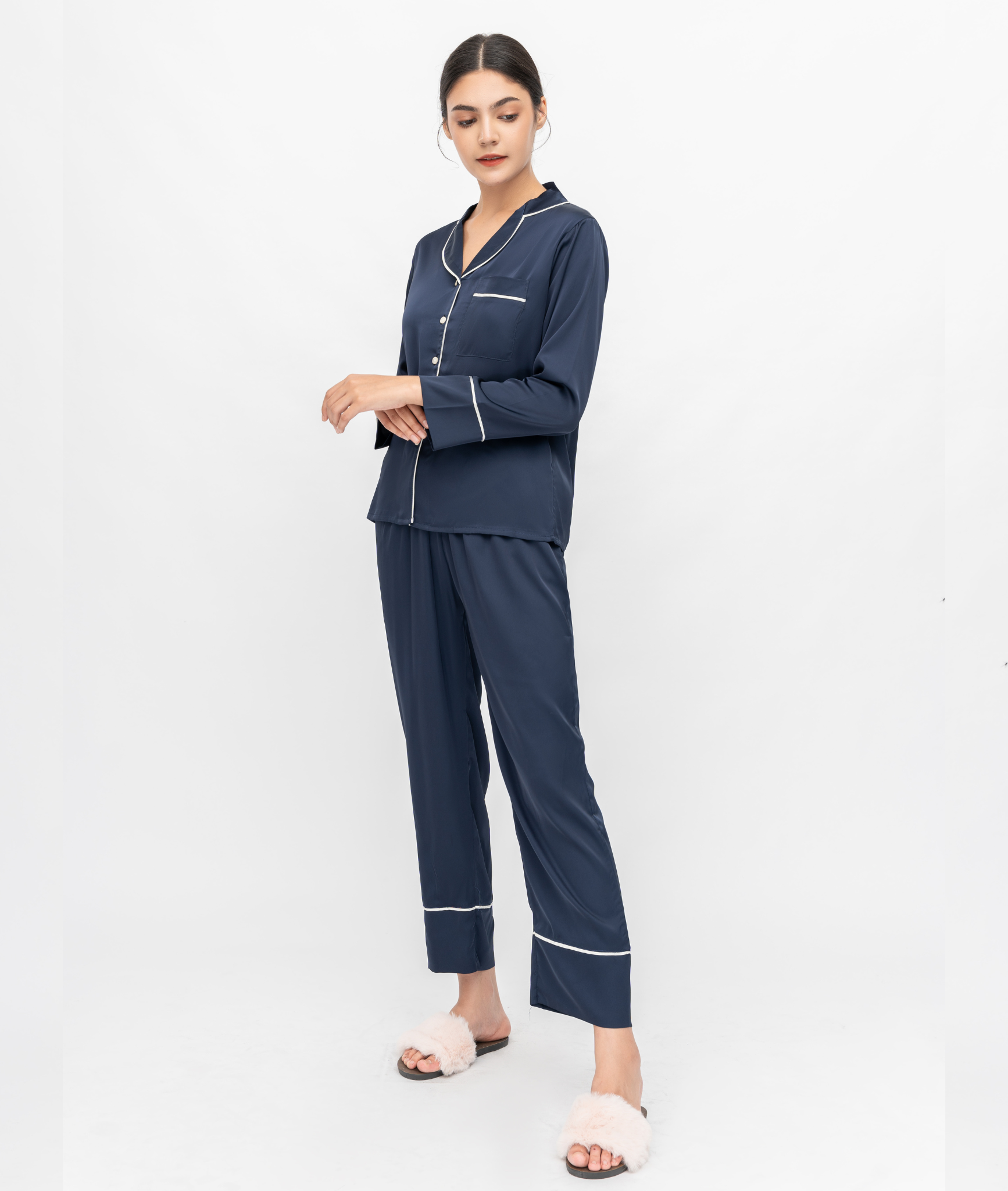  PJ Lụa Tay Dài Xanh Đen 