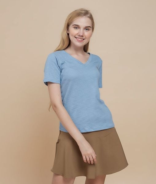Áo Thun Cổ V Lisa Tay Ngắn