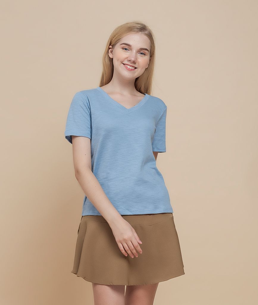  Áo Thun Cổ V Lisa Tay Ngắn 