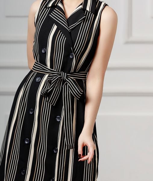 Đầm suông nữ Niki cổ vest