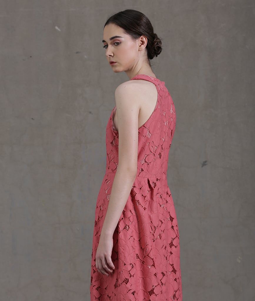  Đầm nữ dự tiệc cổ tròn sát nách Kara 