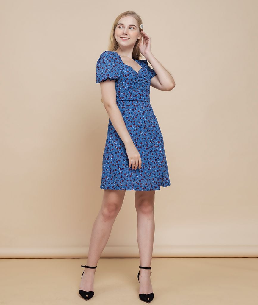  Đầm nữ Callia Sohee  nhúng ngực tay bồng 