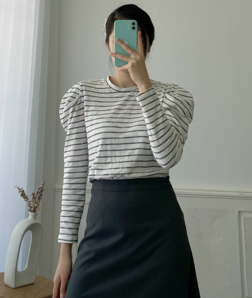 Áo Thun Tay Xếp Lika