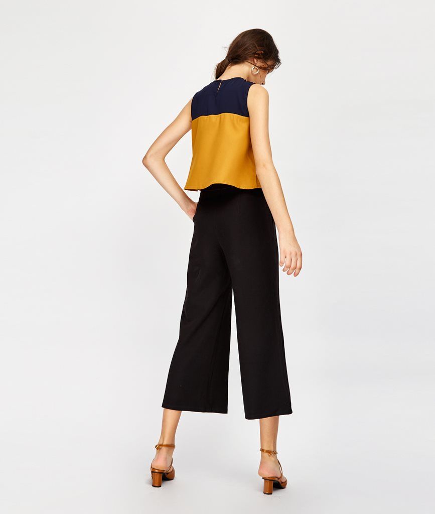 Quần Culottes Viền Hoa