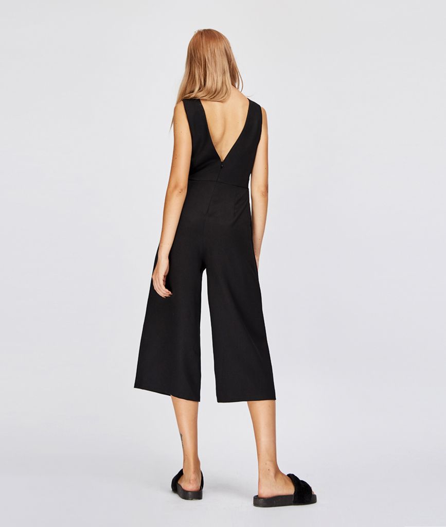 Jumpsuit Cột Dây Eo