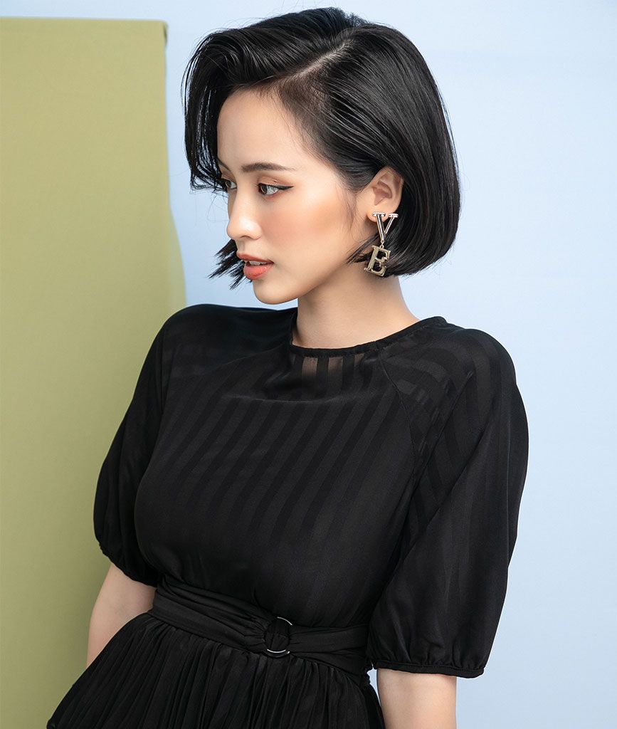 Áo peplum tay phồng xếp ly